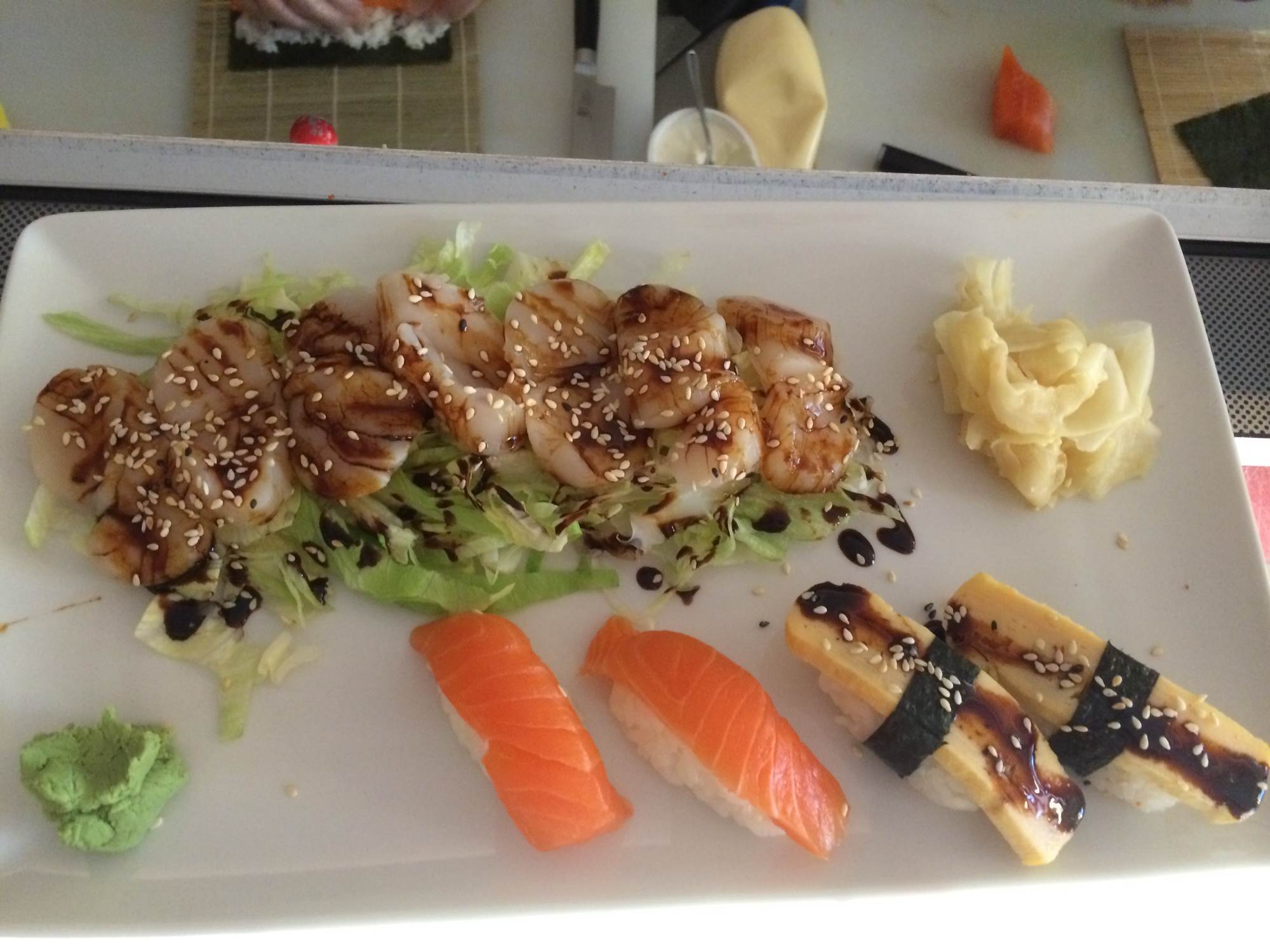 Sushi-Teller im Sy Restaurant